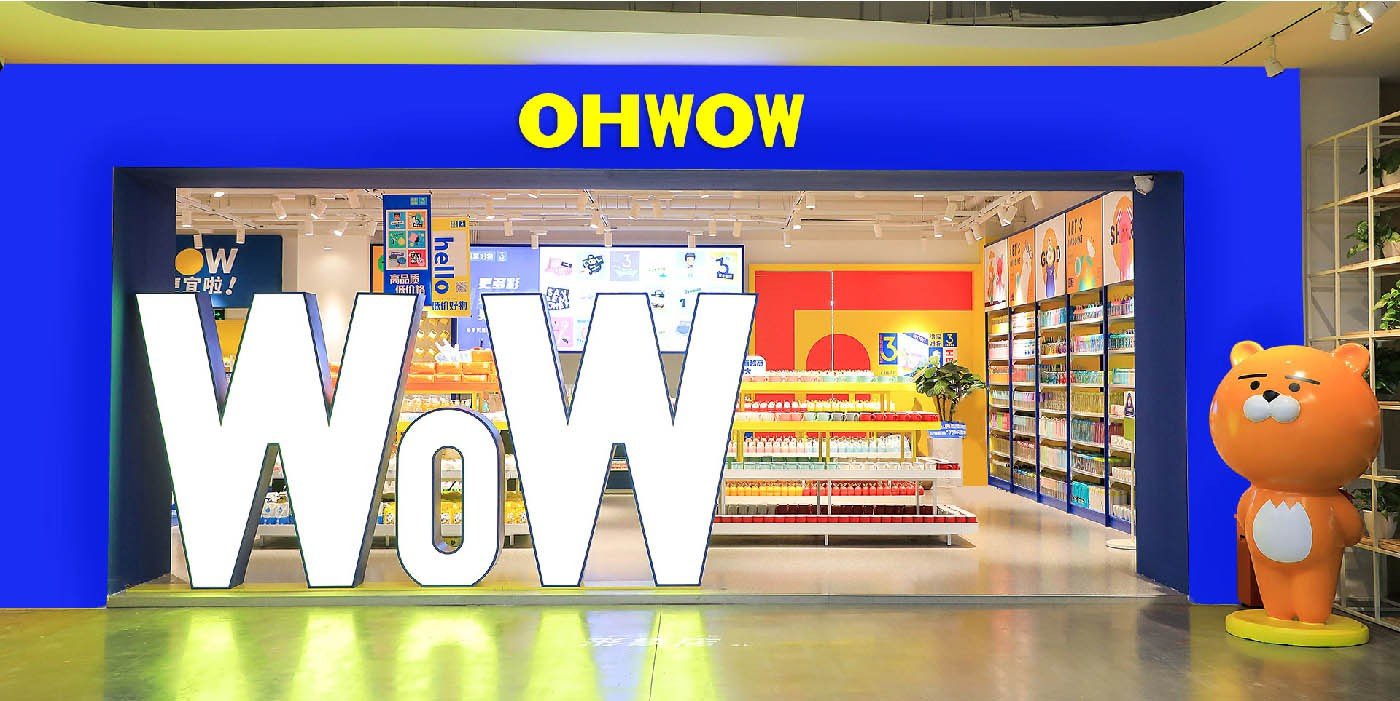 OHWOW STORE DISPLAY